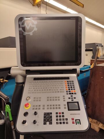 Universal machining center Deckel Maho DMU 60