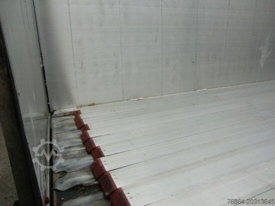Semi-remorque à plancher roulant  PEISCHL 3ESPOS, SCHUBBODEN ,SAF-ACHSEN, FUNK, LIFTACHSE, 10MM BODEN, BESCHäDIGT!
