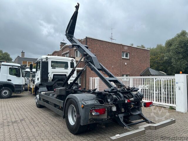 Camion benne à bras amovible MAN 18.430 Knickhaken-Kranleitung-40 Fuß Container