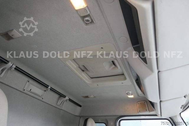 Tovorno vozilo s ravno platformo in ponjavo RENAULT Premium 430 Getränkewagen Lift-/Lenkachse EU5