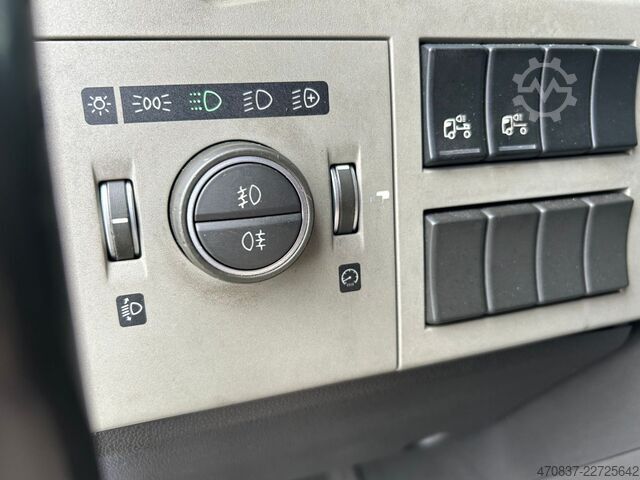 Стандартный седельный тягач VOLVO FM 380 / VEB / 1 x Liege / Euro 6d