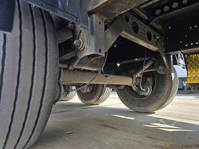 Bạt trượt KRONE SD