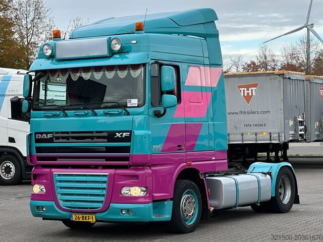 Volume SCM DAF XF 105.460 Mega - Hefschotel - Intarder - 2 Tan...