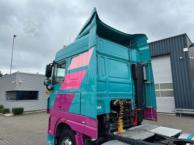 Volume SCM DAF XF 106.460 Mega - Hefschotel - Intarder - 2 Tan...