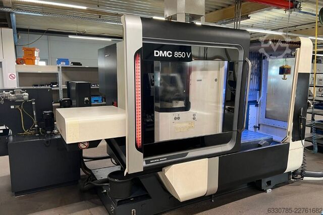 Vertikalni obradni centar Deckel Maho DMC 850V