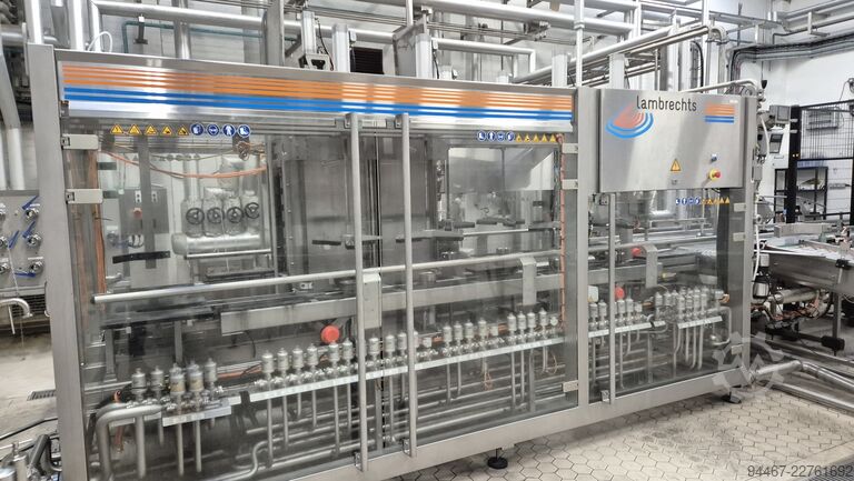 Punjenje buradi za pivo Lambrechts Monobloc 80 Keg Filling Line