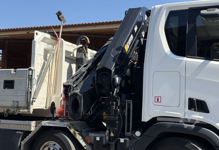 Кран-манипулятор на шасси грузовика EFFER Effer 305/6S / Swiss-Vehicle