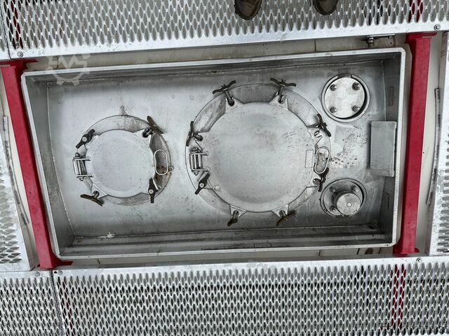 танк-контейнер CIMC 20FT ISO / 24.960L / 1-COMP / 3 BAFFLES / UN PO...