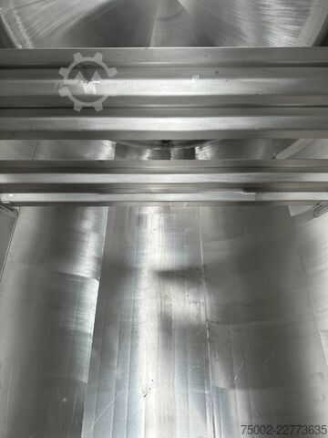 танк-контейнер CIMC 20FT ISO / 24.960L / 1-COMP / 3 BAFFLES / UN PO...