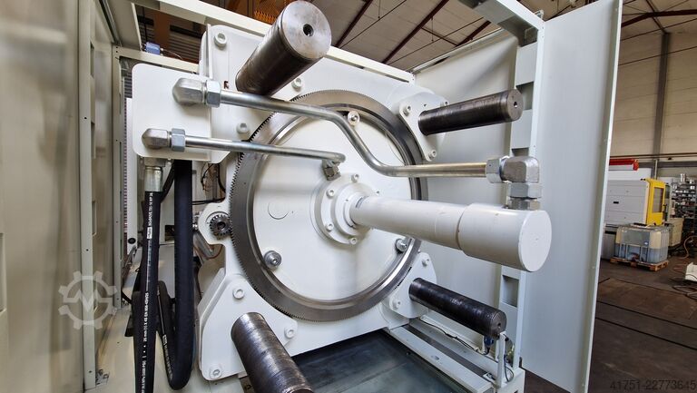 Wtryskarka BATTENFELD TM 400-3400