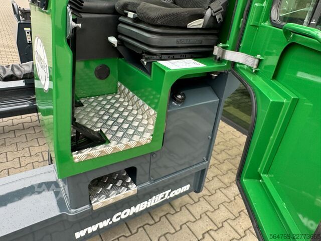 Vierwegestapler Combilift C4500 /Triplex 6000 mm/Air condition