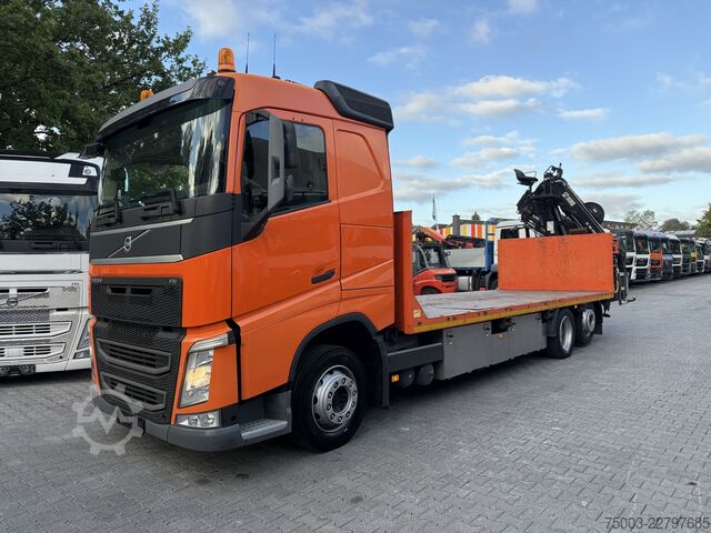 Gru montata su autocarro Volvo FH420 6X2*4 Kran Hiab 166-4