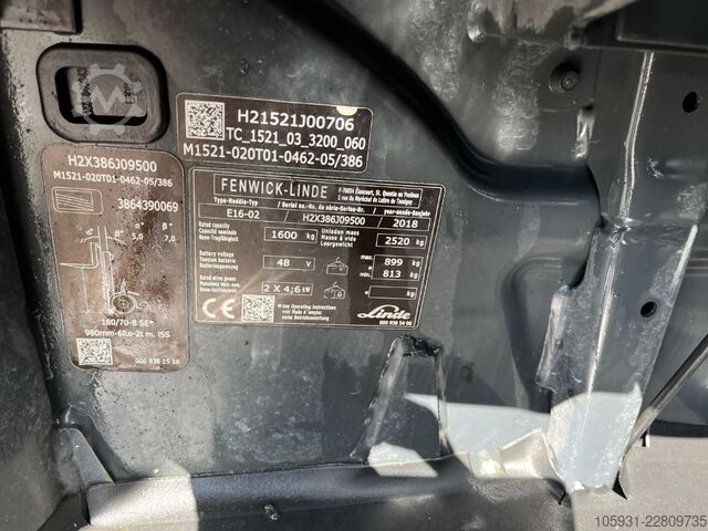 Electric 3-wheel forklift Linde E16-02