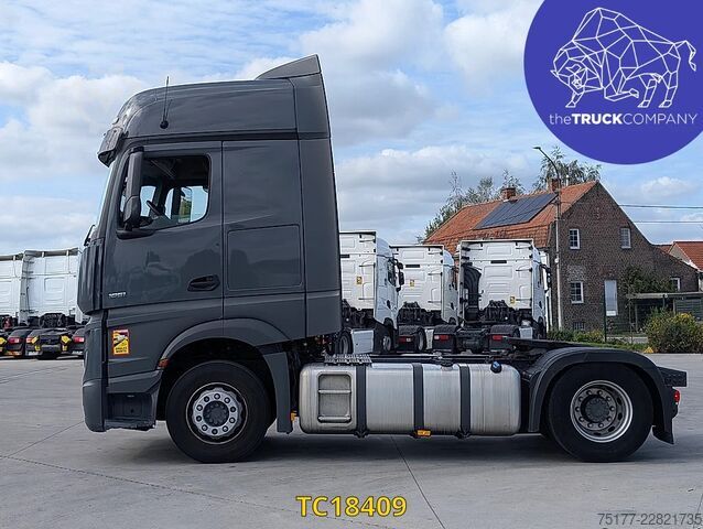 Standard SZM Mercedes-Benz Actros 1851