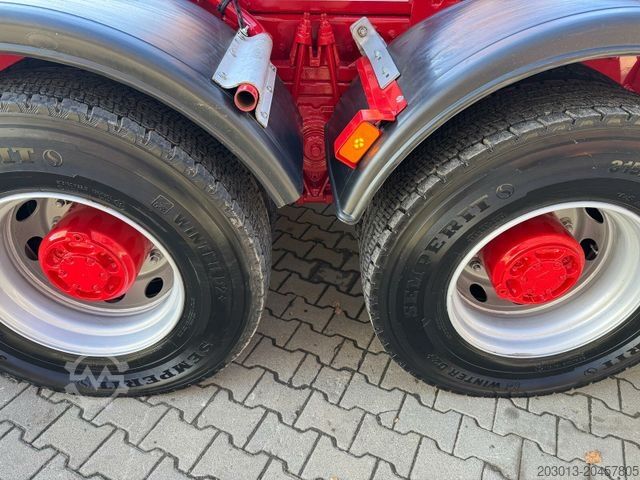 Camión forestal VOLVO FH16 750 8X4 Holztransport Alukar TOP!