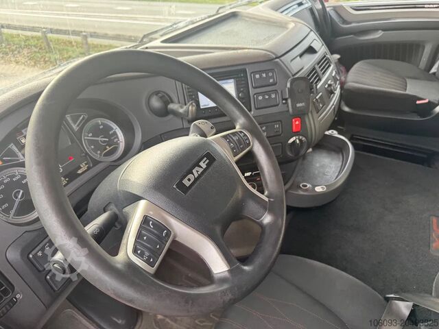 Standard-SZM DAF XF 430 Retarder            482000 Kilm.