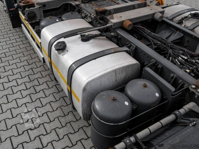 Camión con caja móvil DAF XF 480 FAR SSC BDF C745 1.020 + 2x TANK + LBW ZV