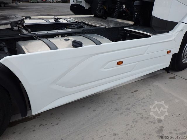 Standard tractor unit DAF XG 480 FT Skylight/Intarder/2xTank/PTO/Standklim