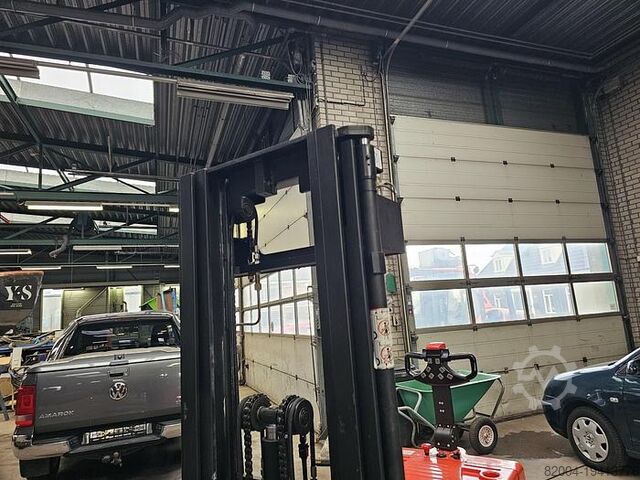 HELI CDD 16 | ELEKTRISK | 1600 KG.| HØJDE 4,50 MTR |4 STK. HELI CDD 16 | ELECTRIC | 1600 KG.| HEIGHT 4.50 MTR |...