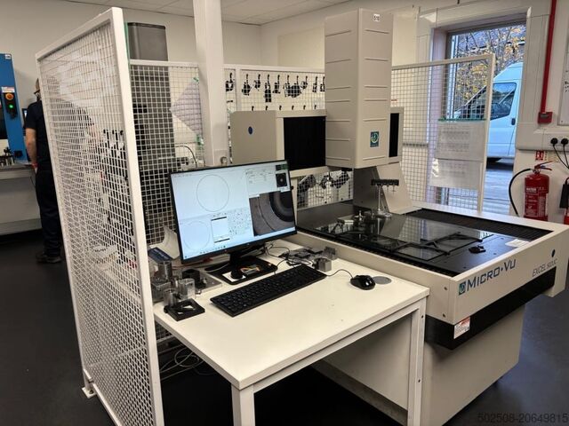 نظام القياس الدقيق Micro Vu Excel 502UC