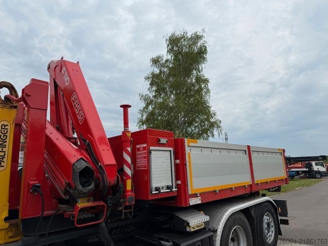 Camion scarrabile  Abrollcontainer Kranmulde neuwertig