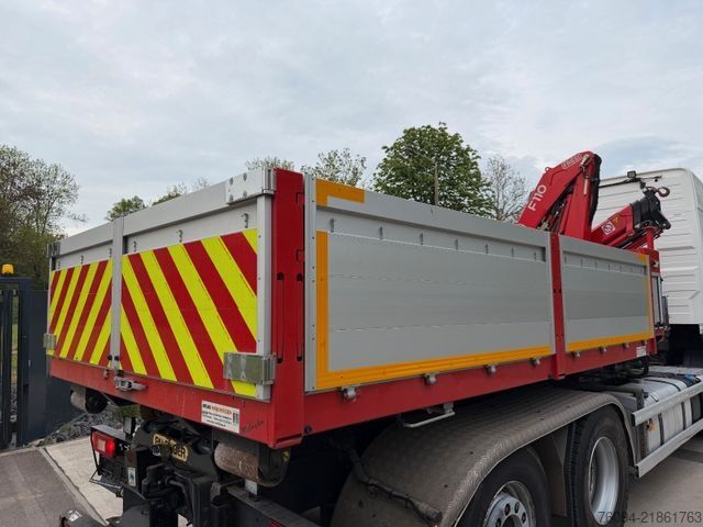 Camion scarrabile  Abrollcontainer Kranmulde neuwertig