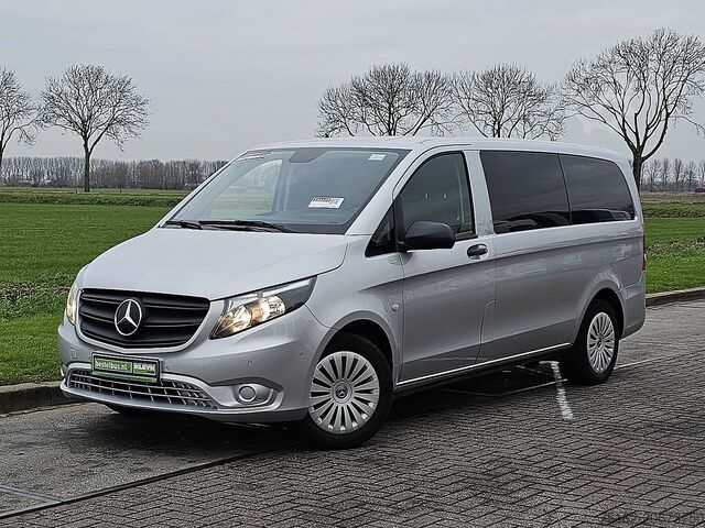 Transport de personnes MERCEDES-BENZ VITO 114 CDI TOURER 2X Airco 9-Persoons!