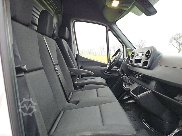 عربة ستيشن واغن ذات سقف مرتفع MERCEDES-BENZ SPRINTER 311 L2H2 RWD Airco Euro6