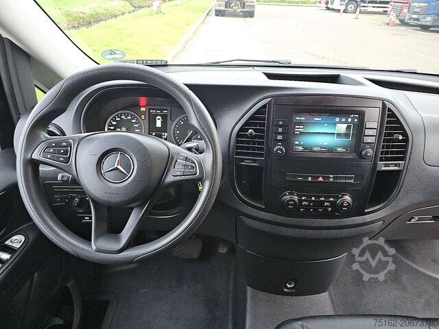 Transport pasażerski MERCEDES-BENZ VITO 114 TOURER XL AUT. 8 PL.