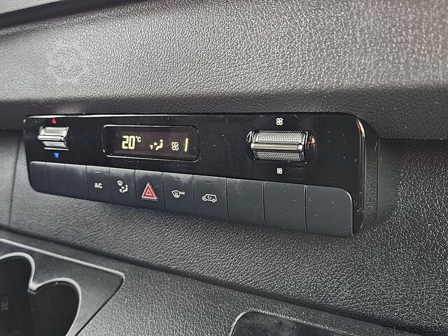 Kombi z wysokim dachem MERCEDES-BENZ SPRINTER 315 CDI AUT. L3H2