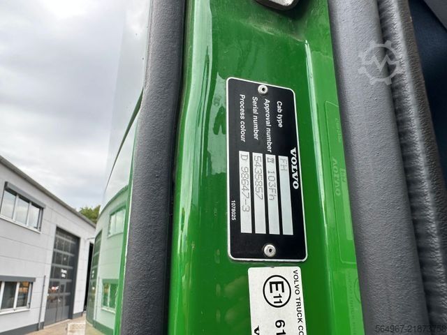 Kamion me krah të lëvizshëm për kontejnerë VOLVO FH 480 Abrollkipper Lenkachse Retarder