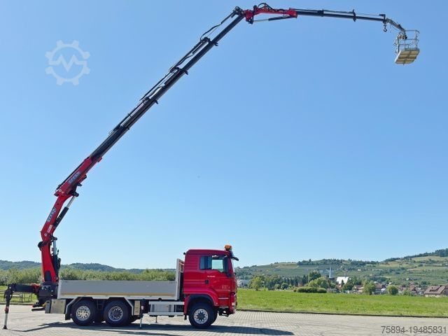 Crane yang terpasang pada truk MAN TGS 28.480 * EFFER 255/5S + JIB 3S + FUNK * TOP