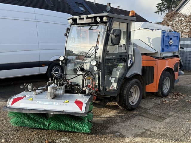 Máquina de servicio invernal Hako Citymaster 1600 4x4 Winterdienst