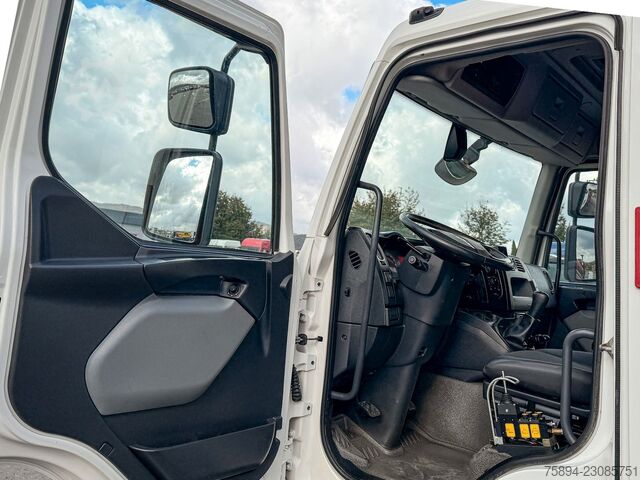 Abrollkipper RENAULT D 18 * ABROLLKIPPER + HMF 1220 K-R * TOP!