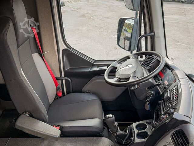 Abrollkipper RENAULT D 18 * ABROLLKIPPER + HMF 1220 K-R * TOP!