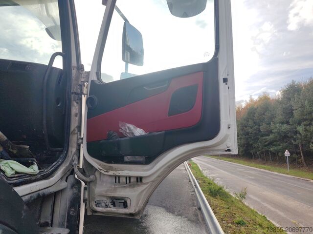 Zglobni damper Volvo FMX500