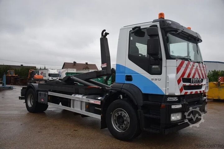 Sistem ročice s kavljem Iveco Stralis 330