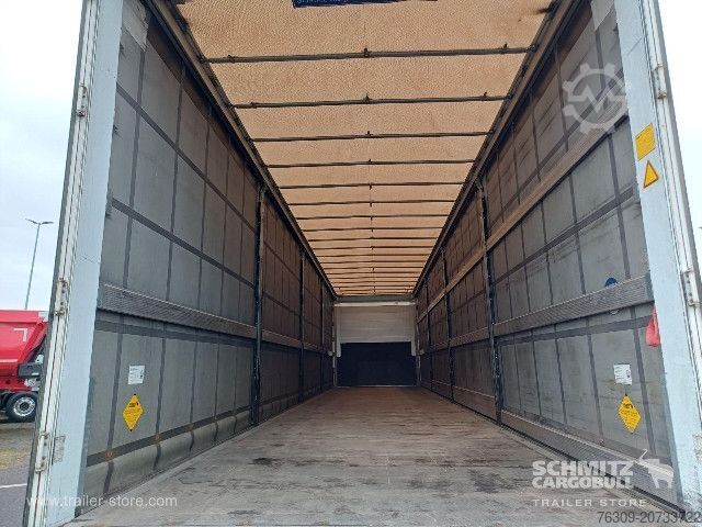 Avoin puoliperävaunu pressulla Schmitz Cargobull Curtainsider Standard Staplerhalterung Getränke