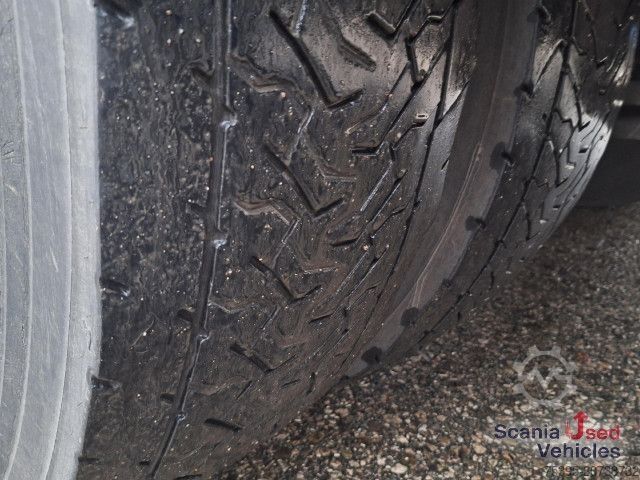 Jääkaappikorinen pakettiauto Scania R 420 LB6x2MNB Analog Tacho Rohrbahnen Komplettzug