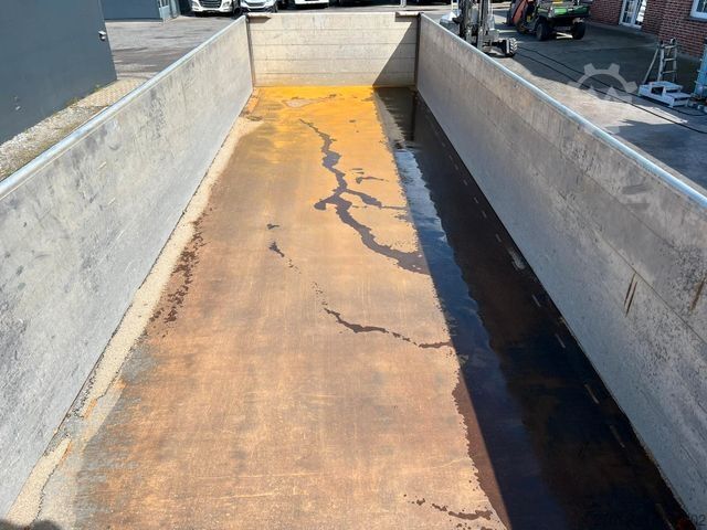 รถพ่วงดัมพ์สามทาง Stehmann 3.Achs Dreiseitenkipper Stapleraufnahme