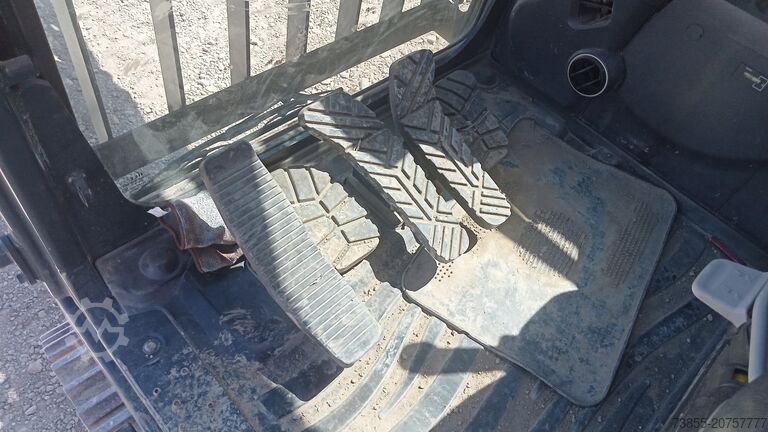 Abbruchbagger Hyundai HX380L with 20m longfront and excavation boom