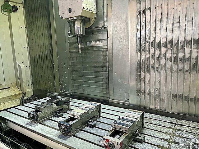 Centro de mecanizado CNC Mazak VTC-800/30SR
