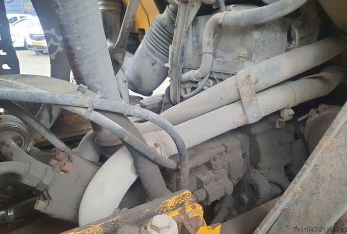 Xe tải push Volvo FMX 520