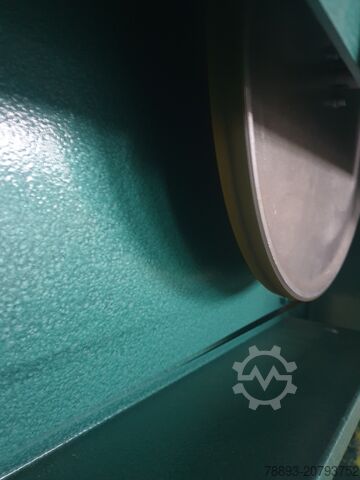 מכונת חיתוך אנכית לספוג Hyma NSL