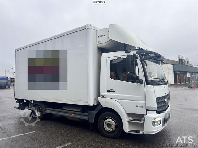 স্যুটকেস Mercedes-Benz Atego 823 box truck with refrigeration/freezer uni