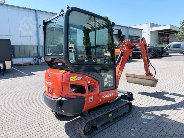 Minibagger KUBOTA Kubota KX 019-4 Minibagger mit Anhänger
