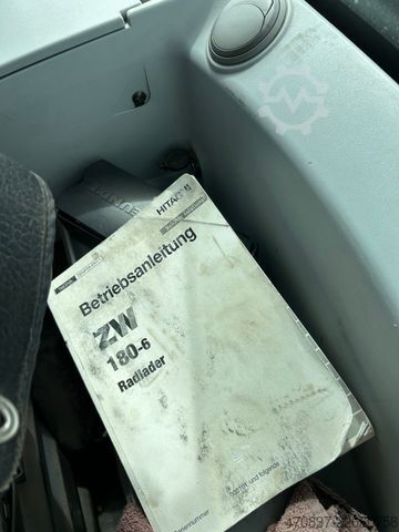 Погрузчик с колёсным шасси HITACHI ZW 180-6 / Hochkippschaufel / Waage