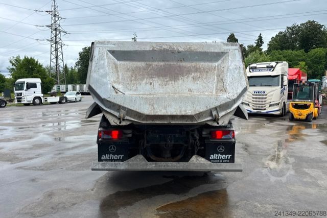 Kiepwagen MAN TGS 50.510 10x4 Schwarzmüller