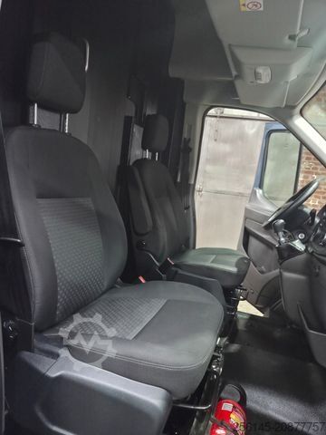 Furgoneta de caja alta FORD Transit Kasten 350 L3 H3 KlimaKamera TüvNeu Navi