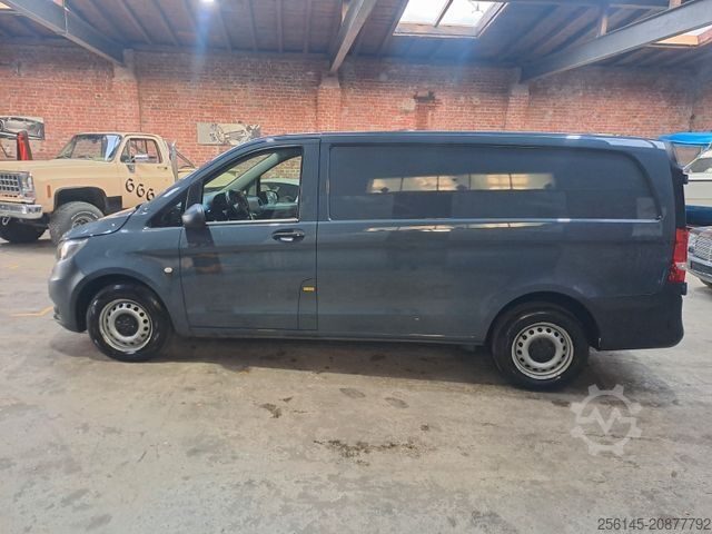 Fourgon tôlé MERCEDES-BENZ Vito Kasten 110 Kamera Tempom. Klima Tüv neu E6